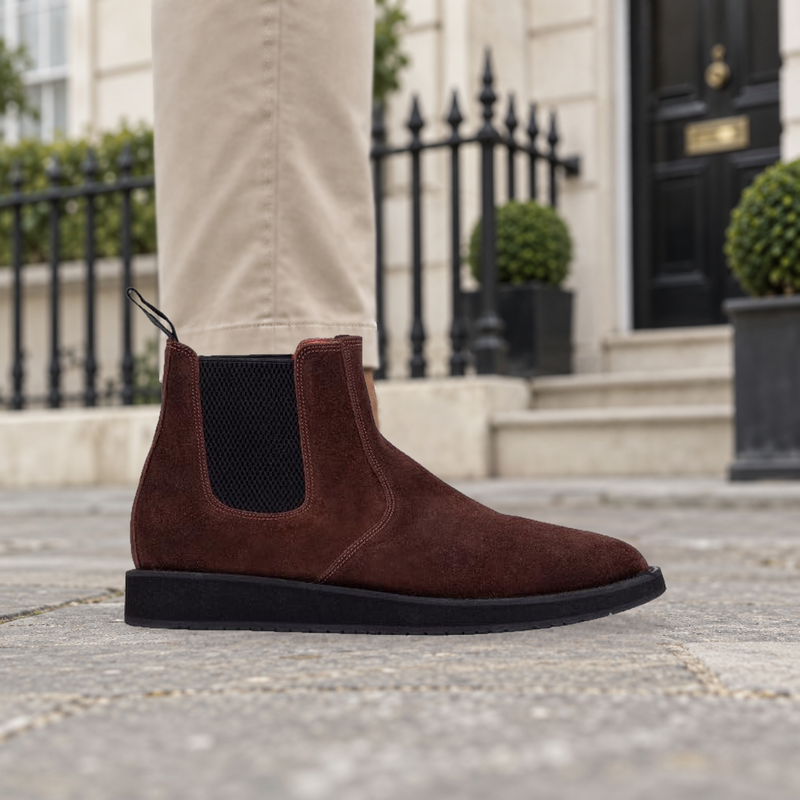 QUIVE London Mayfair Suede Chelsea Boots