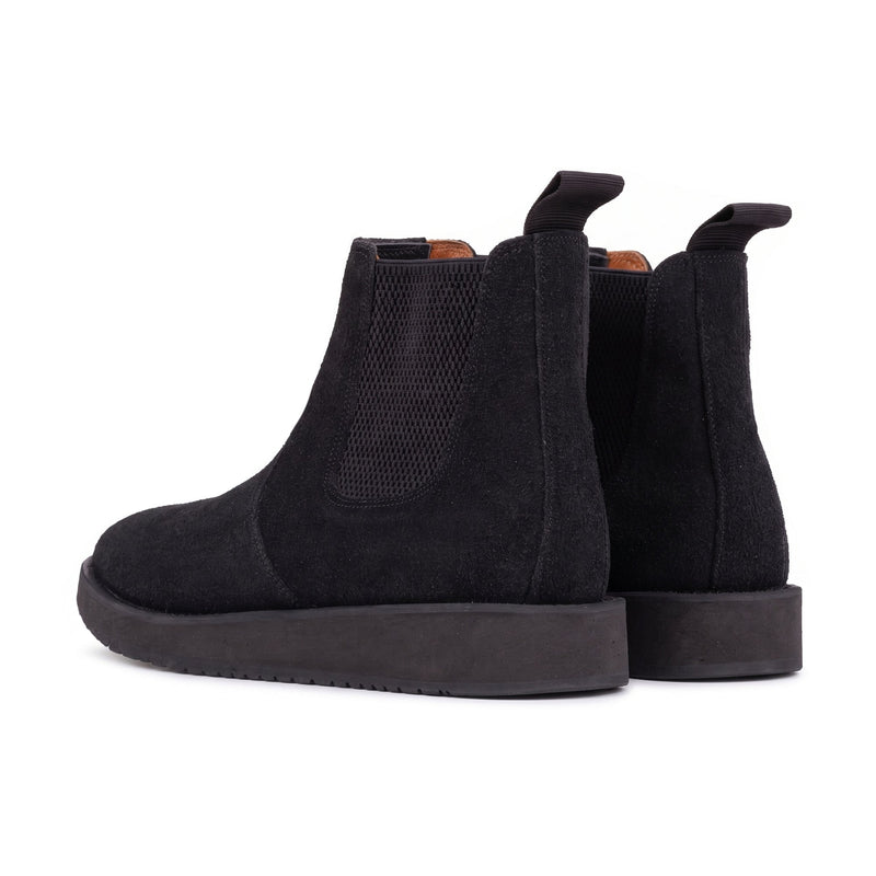 QUIVE London Mayfair Suede Chelsea Boots