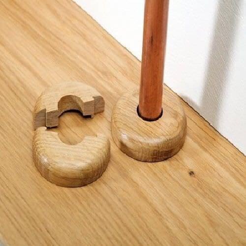 2 Pack Oak Radiator Pipe Covers 15mm Wooden Collars