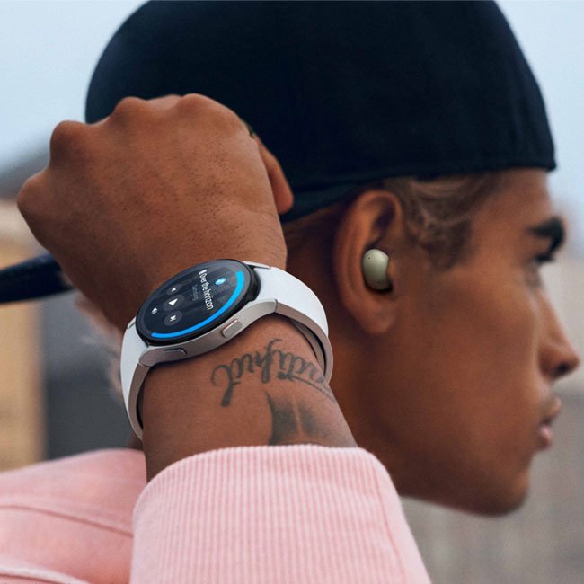 Refurbished Samsung Galaxy Watch 4 40MM 4G | Unlocked