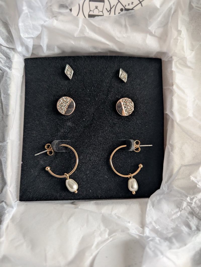 Oriflame Fashion Earrings Set – Stud & Hoop Pearl Earrings ex