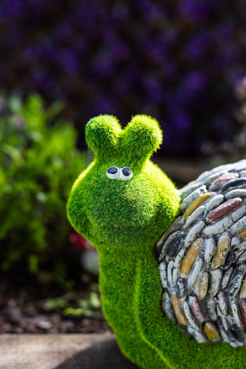 Stone & Grass Effect Snail Garden Ornament Resin Statue 28cm