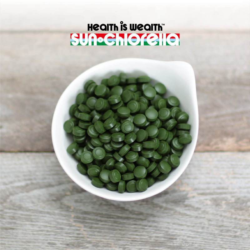 Sun Chlorella 200 mg Green Algae Superfood - Pulverized Cell Wall, CGF, B12, Iron, Protein - Non-GMO - 300 Tablets