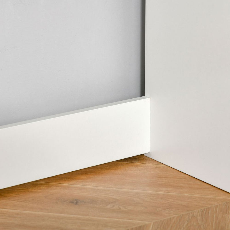 Space-Saving White Computer Table w/ Keyboard Tray - High-Quality & Versatile - Perfect for Study, Office or Bedroom