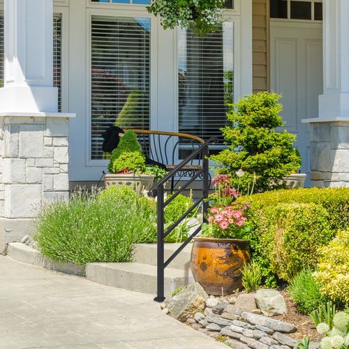 Handrails for Outdoor Steps, Wrought Iron Handrail Fits 1 or 3 Steps, Transitional Handrail with Installation Kit, Black
