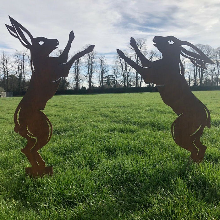 2 LARGE RUSTY METAL Boxing Hares Garden Ornaments Statue