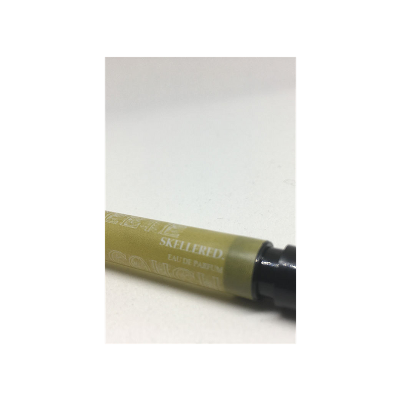 Skellered 2 ml EDP - Cool, Wet Humus, Mandarin, Ho Leaf, Sage, Neroli, Rosewood, Ginger, Patchouli, Cinnamon Leaf, Perfumer: Jordan Bryan