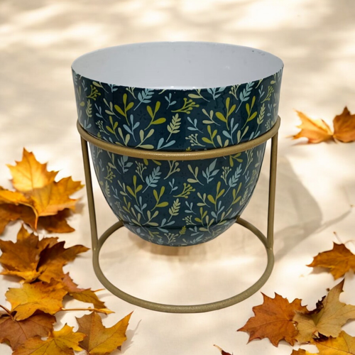13CM PLANTER ON STAND