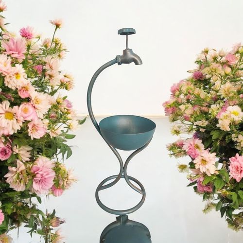 57CM BLUE METAL GARDEN PLANTER