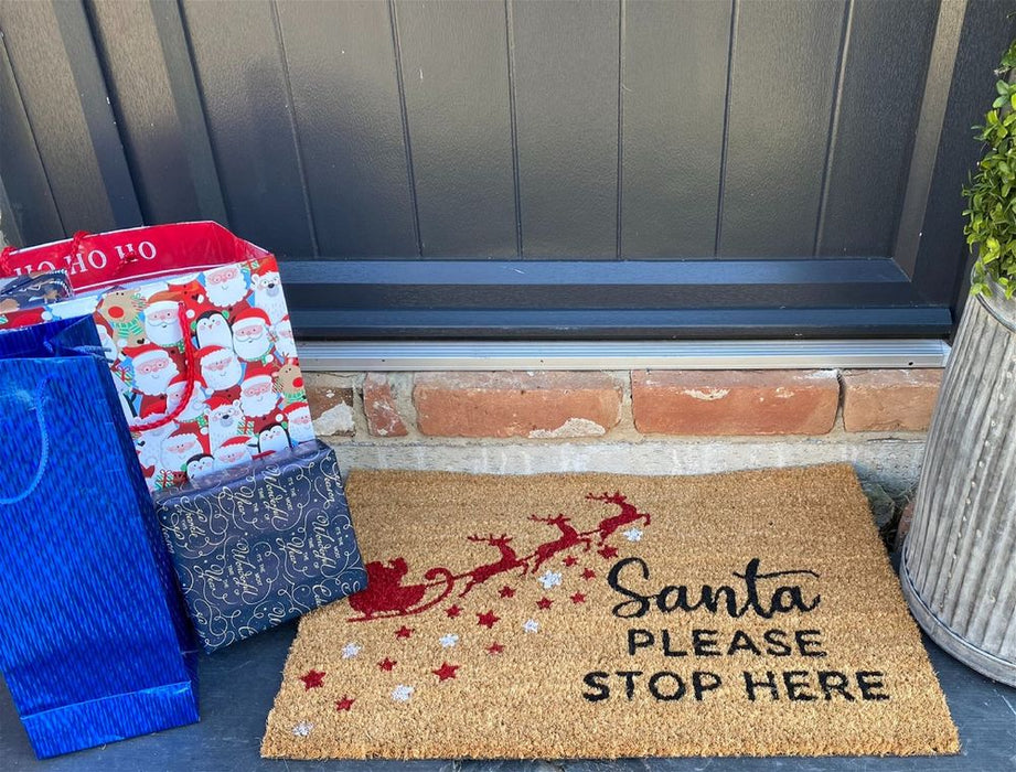 Festive Santa Stop Here Doormat - High Quality, Festive Design - D40.5 x H1 x W60cm