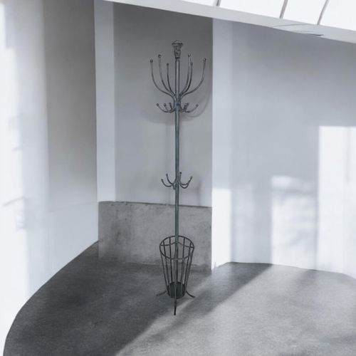 175CM GREY METAL COAT STAND/ UMBRELLA HOLD