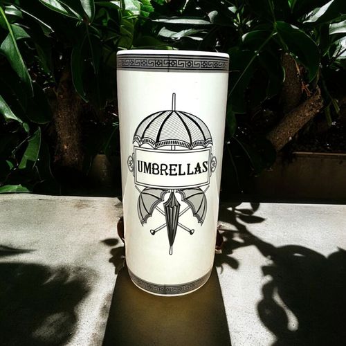 18" ROUND VICTORIAN STYLE UMBRELLA STAND