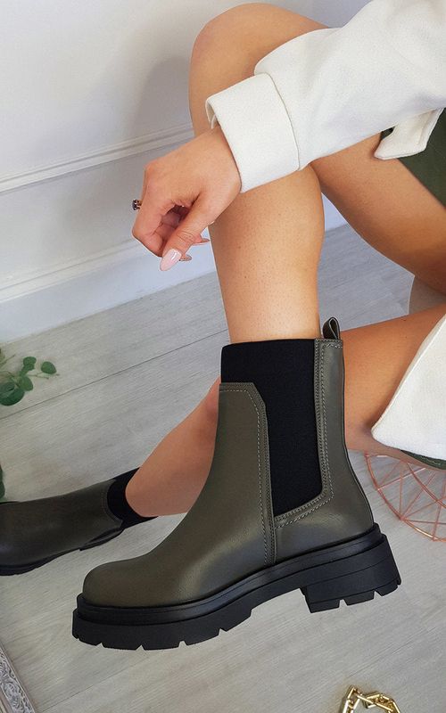 https://images.avasam.com/?url=https://avasamnew.s3.amazonaws.com/live//ikrush-pandora-chunky-ankle-boots-1630340806527512-02_yjp6-i2.jpg&w=500