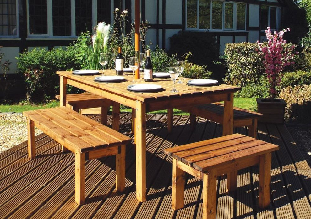 Premium Outdoor 8-Seater Table Set: Solid Wood, Form Benches, Sustainably Sourced, Rot-Free Guarantee