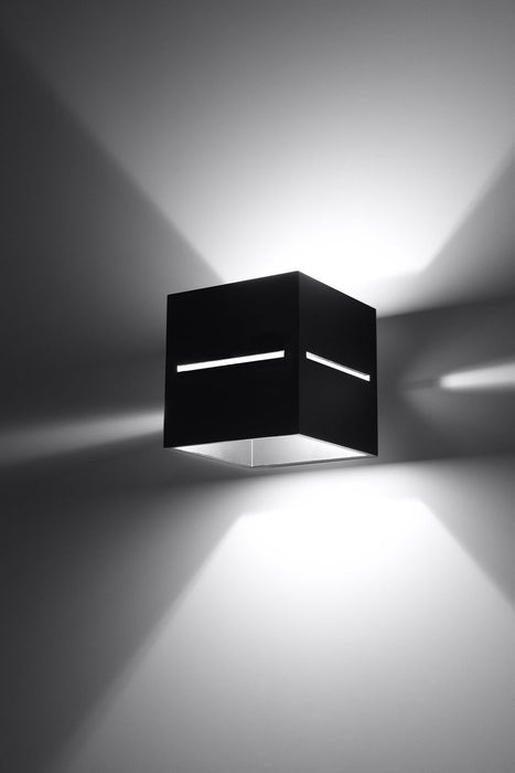 LOBO Black Wall Lamp: Modern Loft Design with Up/Down Square Shape - G9