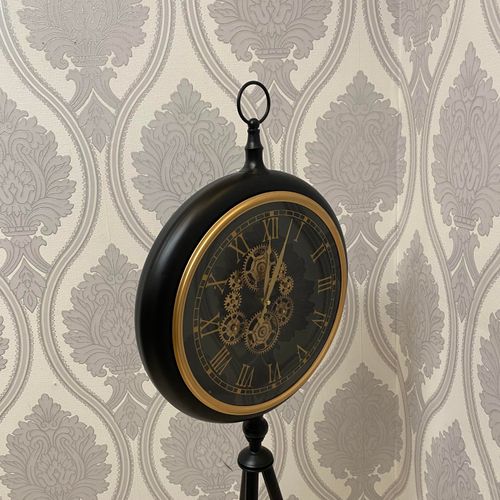 157CM TRIPOD GEAR CLOCK