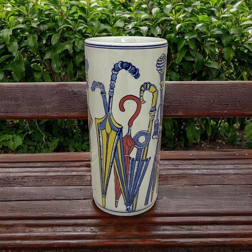 18"'UMBRELLA' COLOURED DESIGN UMBRELLA STA