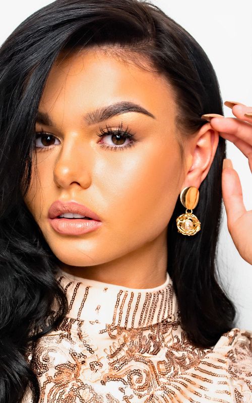 https://images.avasam.com/?url=https://avasamnew.s3.amazonaws.com/live//ikrush-charlie-caged-pearl-drop-earrings-1542035684DSC-6270.jpg&w=500