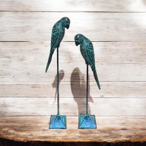 86/73CM SET 2 CAST IRON PARROTS