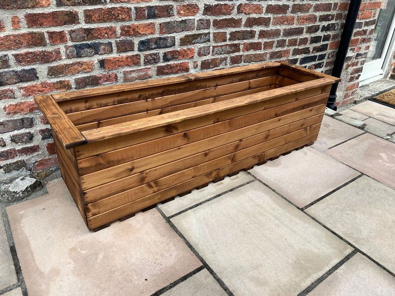 Premium English Design Willoughby Trough/Planter - Hand-Finished and Sustainable