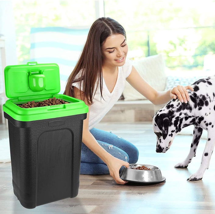 Premium Pet Food Storage Container - Large Capacity & Integrated Scoop - Keeps Food Fresh & Dry - High-Quality Material