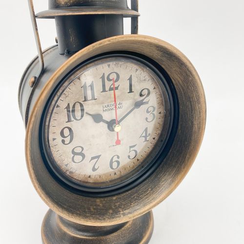 29CM TABLE CLOCK