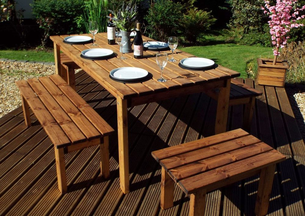 Premium Outdoor 8-Seater Table Set: Solid Wood, Form Benches, Sustainably Sourced, Rot-Free Guarantee