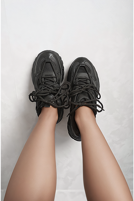 Lace-Up Front Chunky Trainers - Bold Design, Comfortable Fit, Premium Quality. A Must-Have for Statement-Makers!