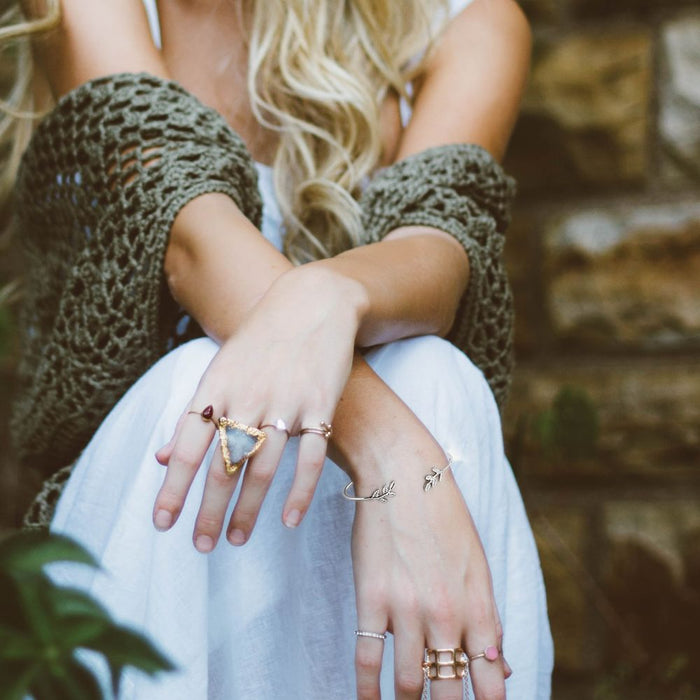 Delicate Silver Leaf Bangle - Perfect for Gifts!