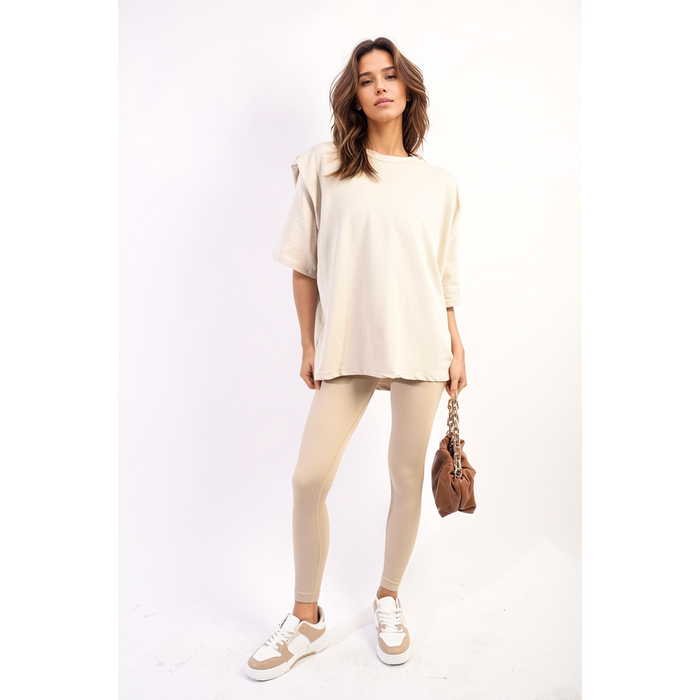 Jeanette Oversized Top - Comfortable and Chic Fashion Statement for Any Occasion!