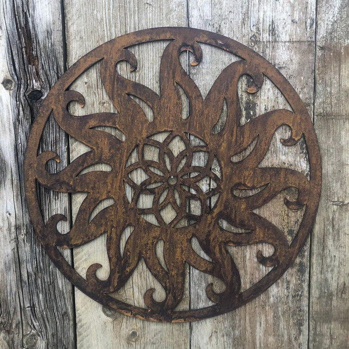 SUN Sign Rusty Metal Garden Ornament Wall Decoration Fence