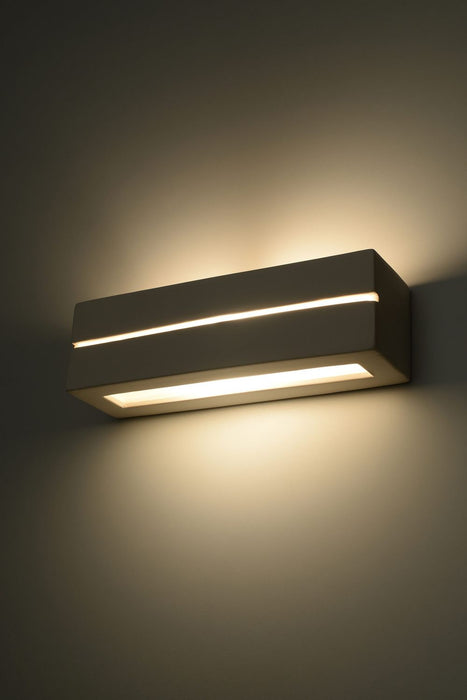 Premium Ceramic Wall Lamp - Classic Design, Paintable, LED27