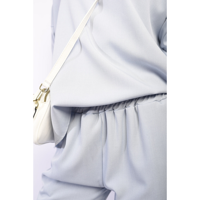 Effortlessly Chic V-neck Top & Wide Leg Pants Co-ord Set - Timeless Sophistication & Comfort