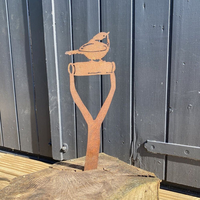 Rustic Robin Garden Decoration - Quality Spade Handle Design