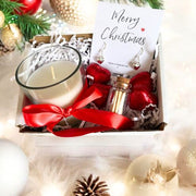https://images.avasam.com/?url=https://avasamnew.s3.amazonaws.com/live//00610-CD-FH-SMBX_Small_Merry_Christmas_Gift_Hamper_-_Silver_Heart_Bracelet_Chocolates_Candle...jpg&w=500