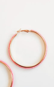 https://images.avasam.com/?url=https://avasamnew.s3.amazonaws.com/live//ikrush-sonia-beaded-hoop-earrings-155869410620190521-131259.jpg&w=500