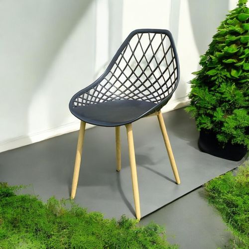 BLACK PLASTIC CHAIR METAL LEGS