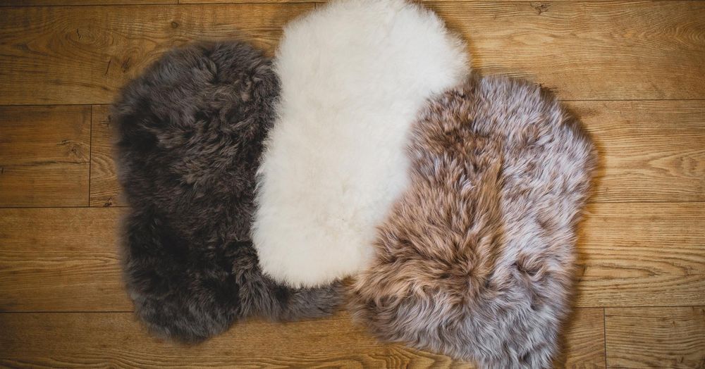 Icelandic Sheepskin Seat / Chair Pad - Natural Shape 42 x 35cm