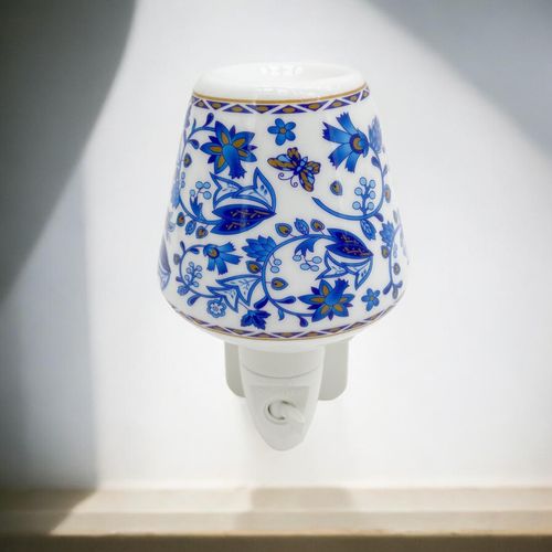 BLUE FLORAL NIGHTLIGHT