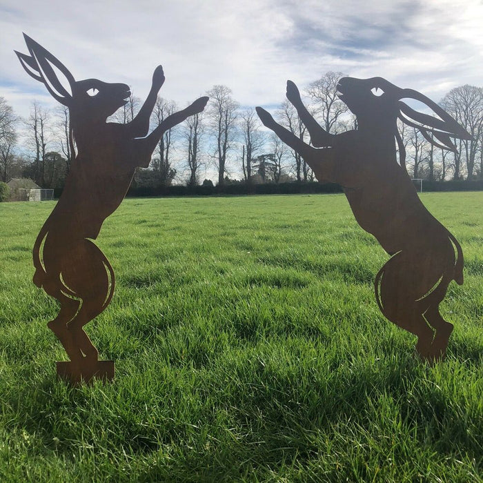 2 LARGE RUSTY METAL Boxing Hares Garden Ornaments Statue