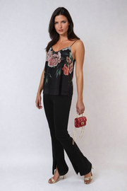 https://images.avasam.com/?w=500&url=https://avasamnew.s3.amazonaws.com/live//ikrush-luciana-floral-print-layered-cami-top-1719947075539248.png
