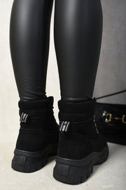 https://images.avasam.com/?url=https://avasamnew.s3.amazonaws.com/live//ikrush-lillian-chunky-lace-up-platform-ankle-boots-1726661590540157-3-_7en4-x2.jpg&w=500