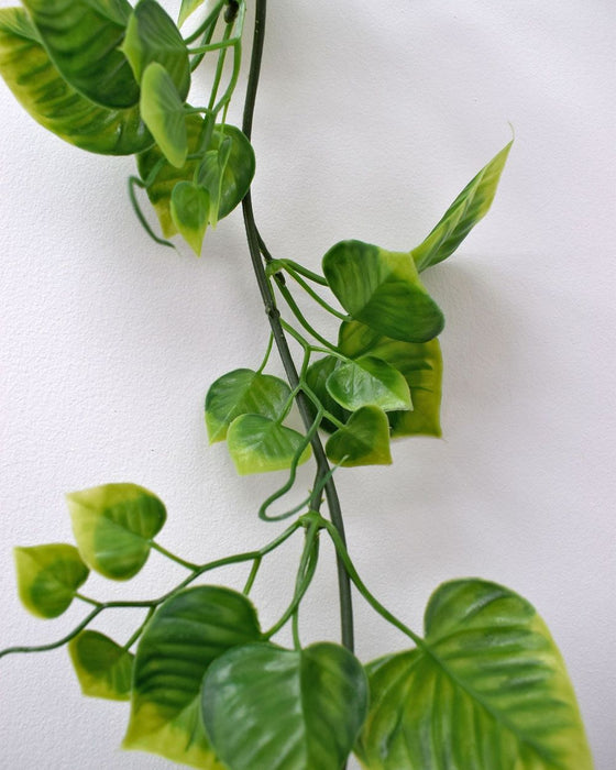 Artificial Pothos Leaf Garland Green 6ft - Lustrous Realism, Versatile Decoration, Durable and Maintenance-Free