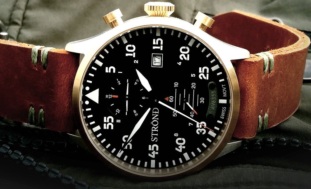 Swiss Made Strond DC-3 MKll Aviation Watch: Steel, Bronze, Sapphire Glass, Water Resistant