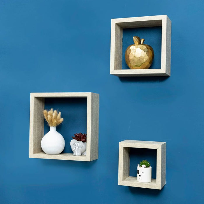 Premium 3 Cube Oak Floating Wall Shelf - High-Quality & Stylish Storage Solution