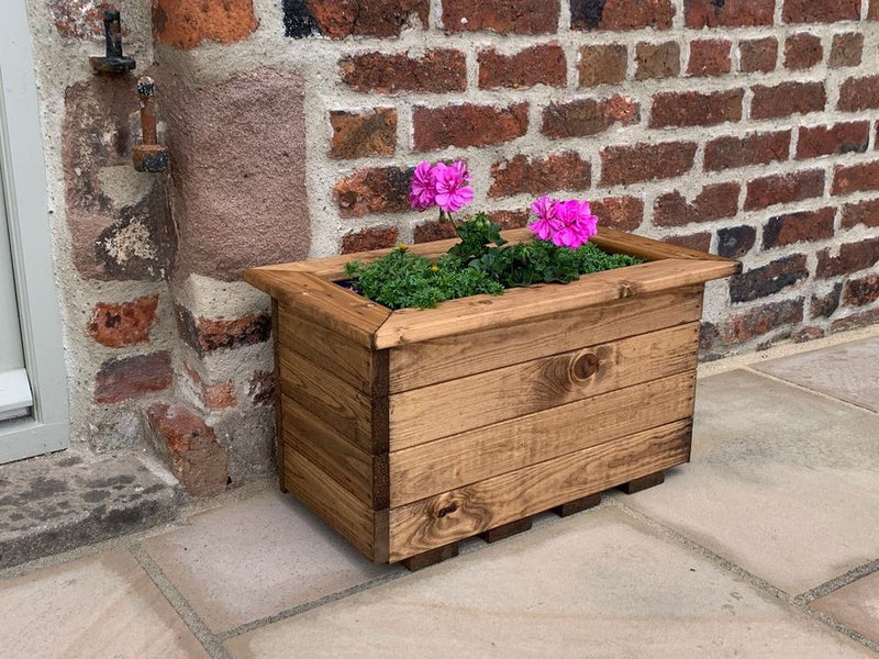 Quality British-Made Regular Wooden Trough for Outdoors. Enhance your Space with our Handcrafted, Rustproofed Design. 40L Capacity.