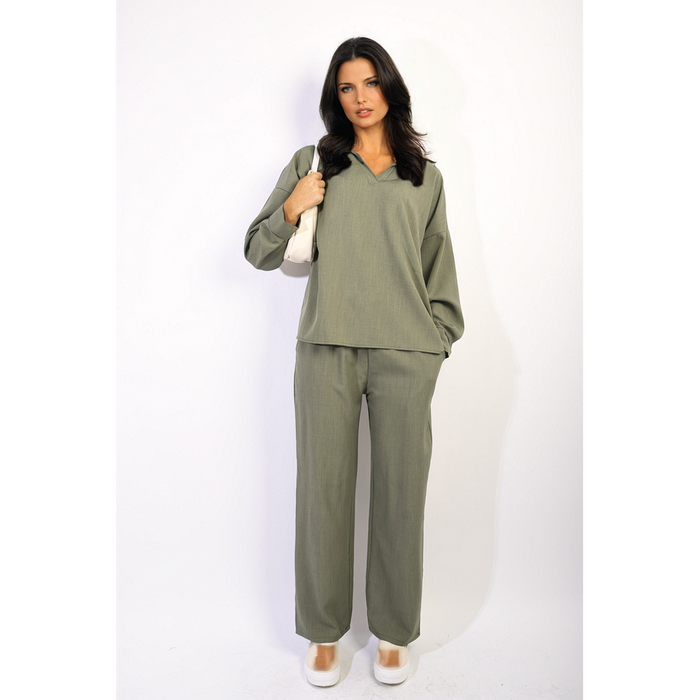 Effortlessly Chic V-neck Top & Wide Leg Pants Co-ord Set - Timeless Sophistication & Comfort