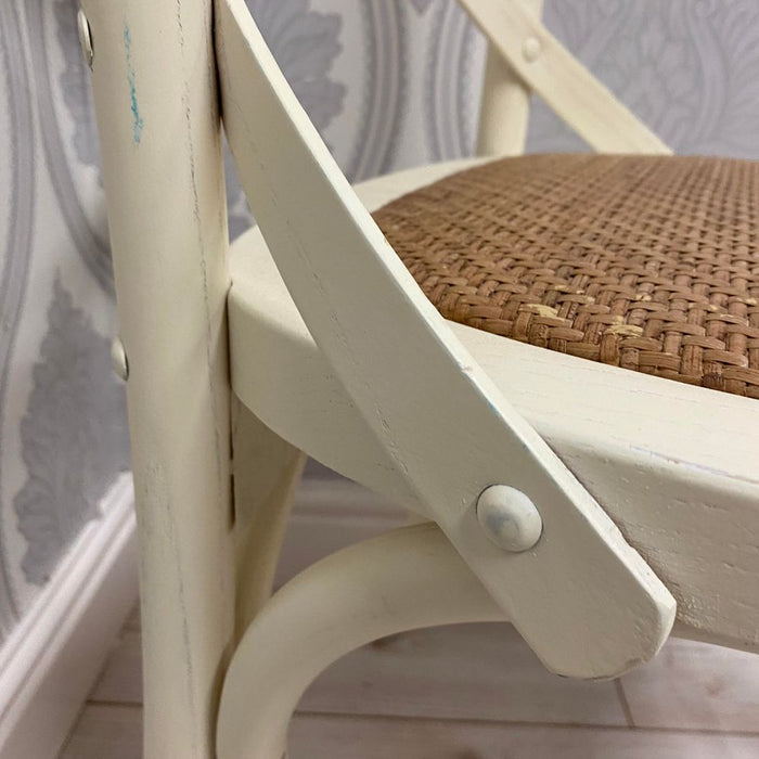 ELEGANT WHITE CROSS-BACK CHAIR