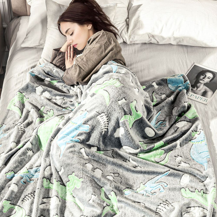 Glow in the Dark Dinosaur Flannel Fleece Blanket - 203x152cm - Double Size - Perfect for Cozy Nights and Outdoor Adventures