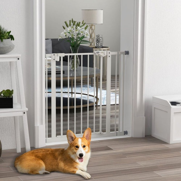 PawHut Adjustable Safety Gate - Keep Pets Secure from Restricted Areas - Easy Assembly - High-Quality Design